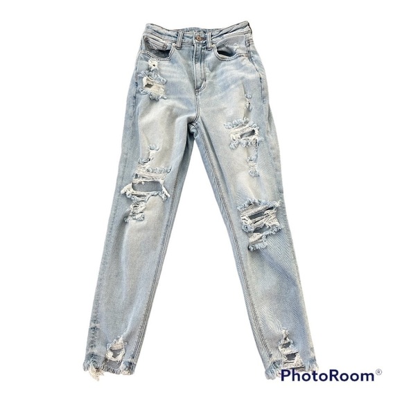 American Eagle Ripped Highest Waist Mom Jean Size 2 - Picture 2 of 4